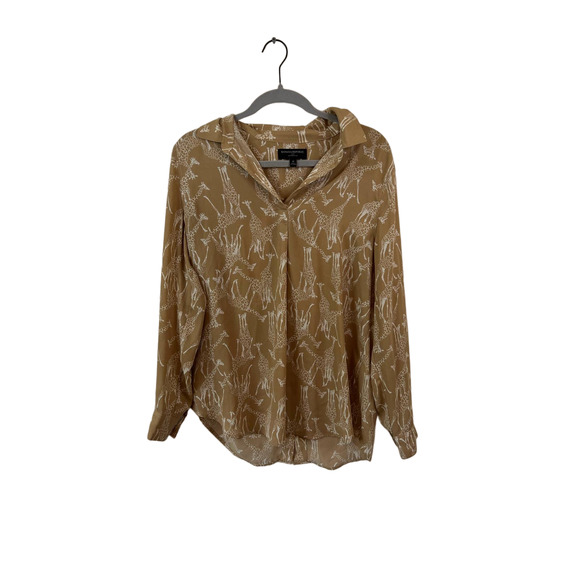Banana Republic Tops - Banana Republic Women's Giraffe Button Up Boyfriend Fit Blouse Size M